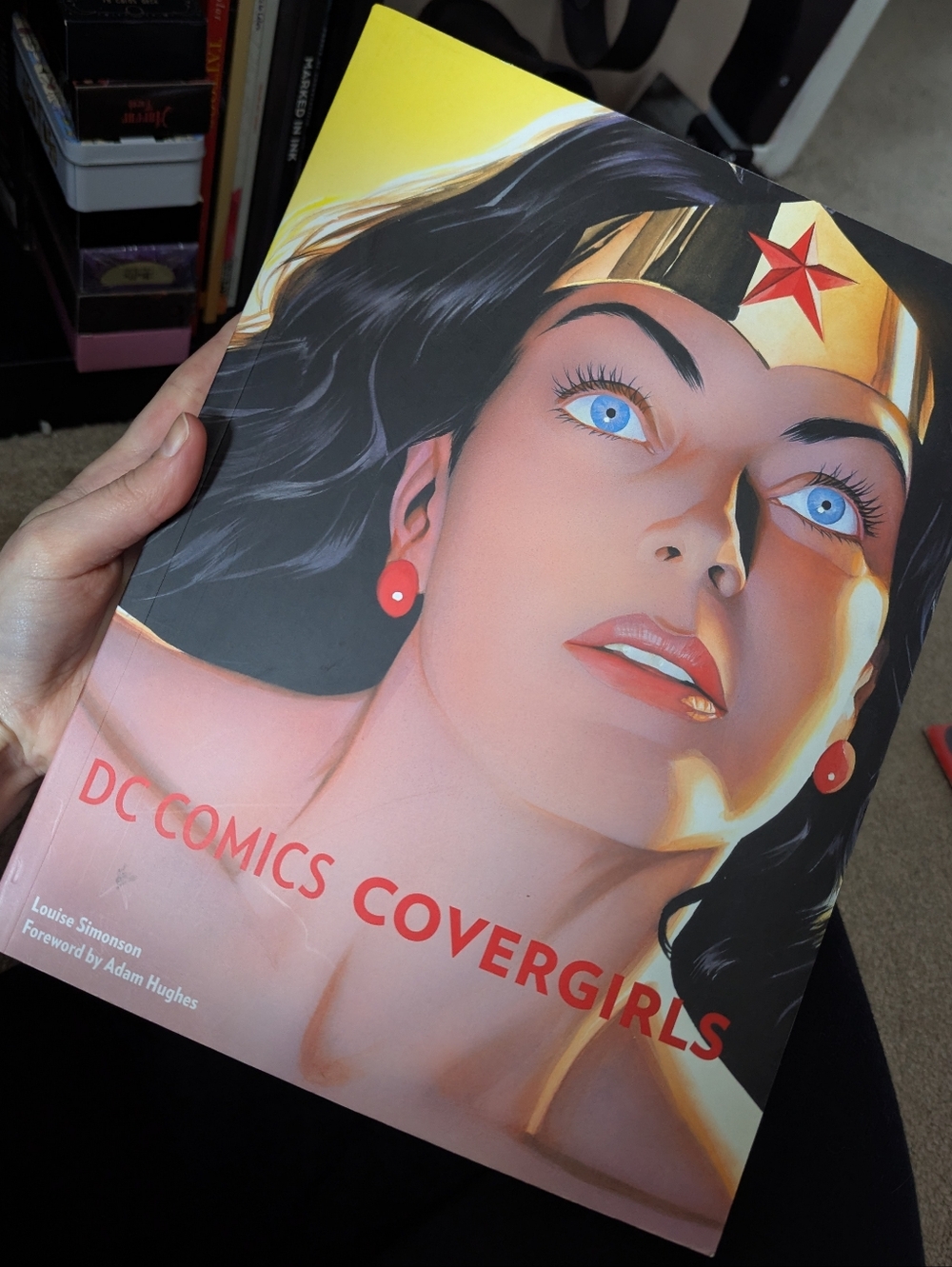 DC Comics Covergirls Art Book - Wonder Woman Cover
